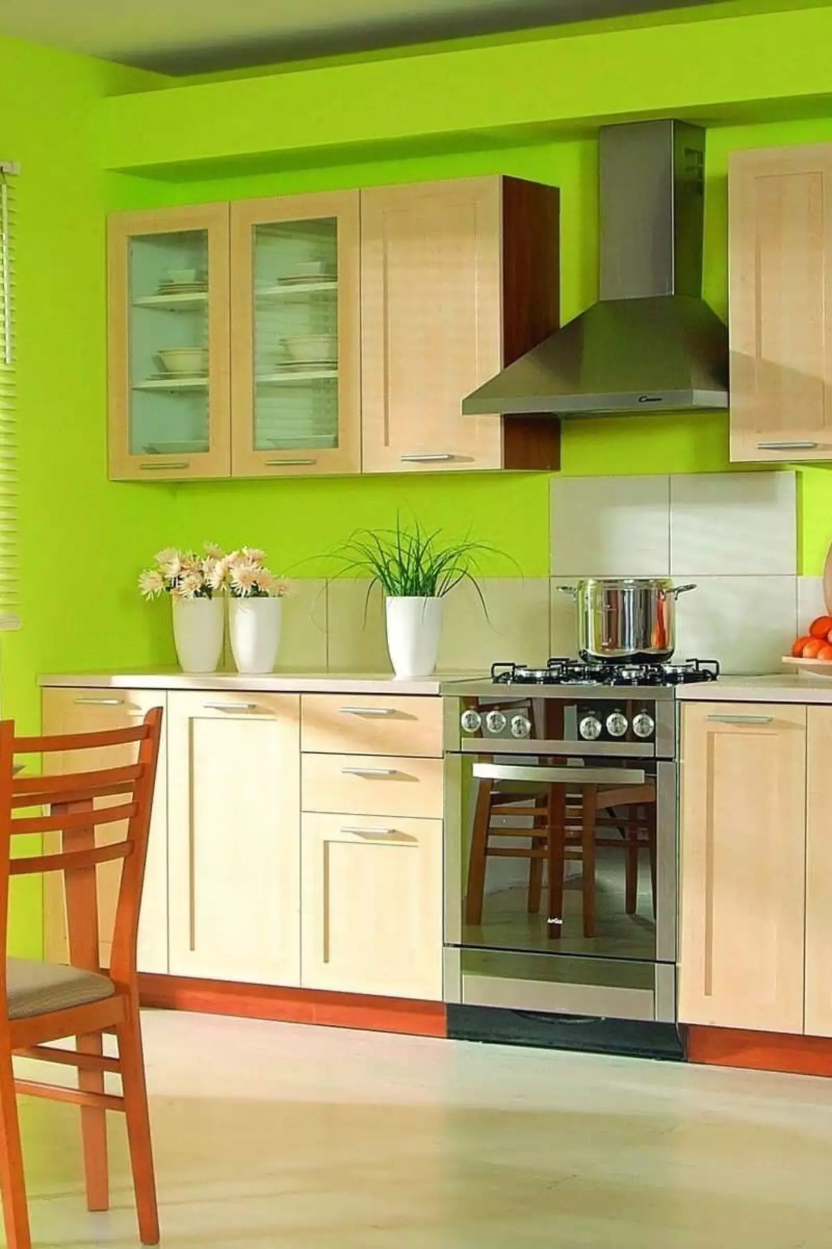 Ẩm thực xanh (111 Ảnh): Tai nghe nhà bếp màu xanh lá cây trong thiết kế nội thất, lựa chọn hình nền màu xanh lá cây, màu xám xanh và xanh đậm, đen và xanh lá cây và nhà bếp màu nâu xanh 9554_72