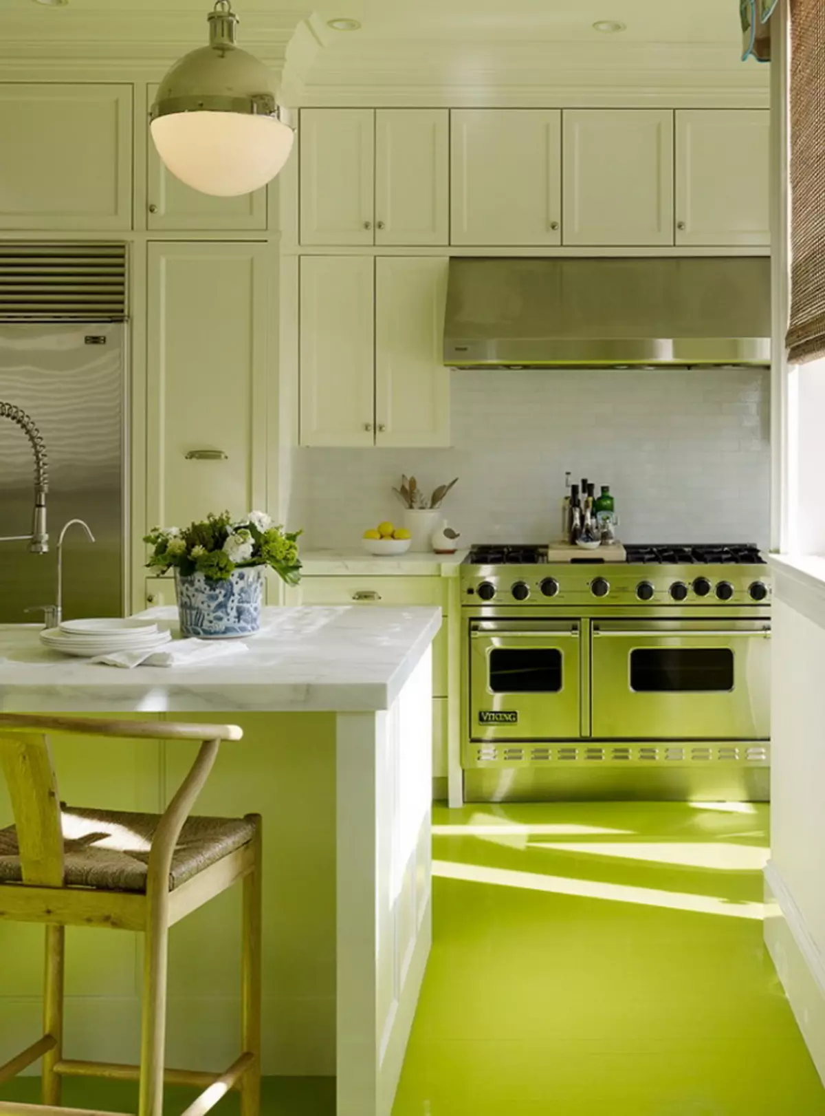 Կանաչ խոհանոց (111 լուսանկար). Կանաչ խոհանոցի ականջակալ ինտերիերի ձեւավորում, կանաչ պաստառների ընտրություն, մոխրագույն-կանաչ եւ մուգ կանաչ, սեւ եւ կանաչ եւ կանաչ շագանակագույն խոհանոց 9554_74