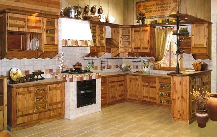 מטבחים ממסה (70 תמונות): בחירת אוזניות מטבח עשוי עץ טבעי - מאורן, דובדבנים ואגוזי מלך, עץ אור כהה, אופציות למטבחים זוויתיים ומודולריים 9559_64