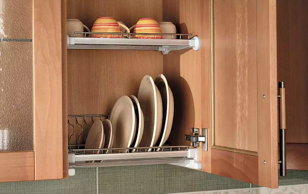 Armarios articulados para a cociña (56 fotos): Cocina Suspired Wall Lockers 36-60 cm e 72-96 cm, outras opcións 9561_21