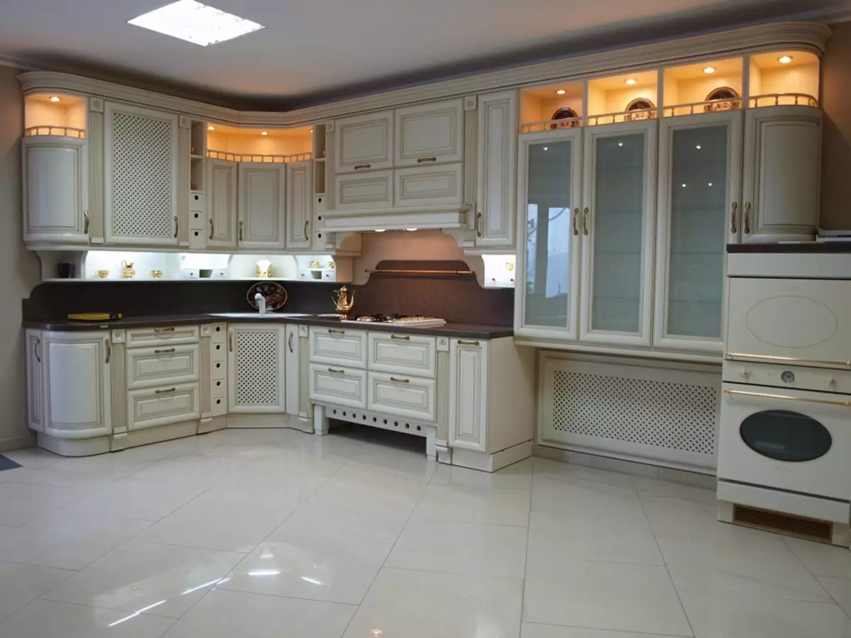 ağac altında Mətbəx (82 şəkil): Kitchens daxili dizayn, künc mətbəx qulaqlıqlarda, ağac və daş, parlaq və qaranlıq mətbəx altında fasadlarının rəng ağac altında plastik 9566_70