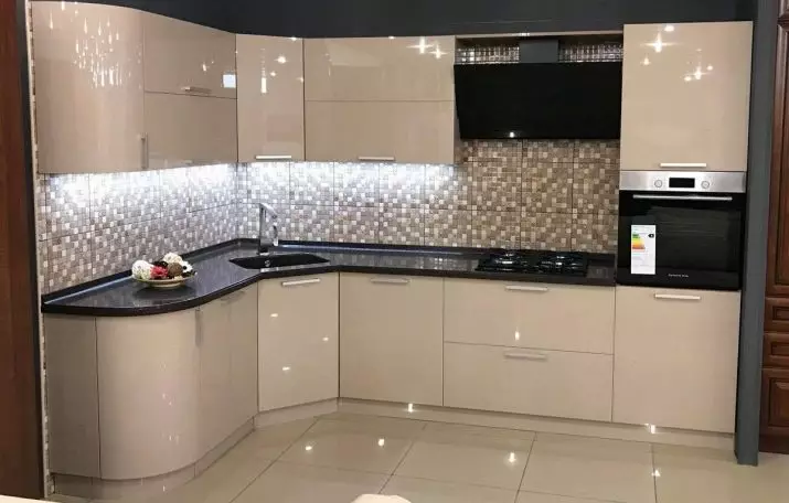 Pojok Dapur Terbuat Dari Plastik (33 Foto): Ide Desain, Pilihan Untuk Solusi Warna Kepala Dapur Plastik Di Bingkai Aluminium 9576_30