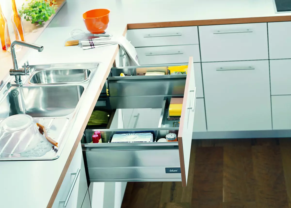 內部填充廚櫃（37張）：額外的擱板和內部填充盒耳機的示例，家具可伸縮系統 9579_2