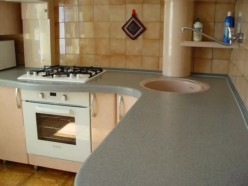 Bucătărie cu spălare în colț (43 fotografii): set de bucătărie cu chiuvetă unghiulară, opțiuni de design interior 9589_12