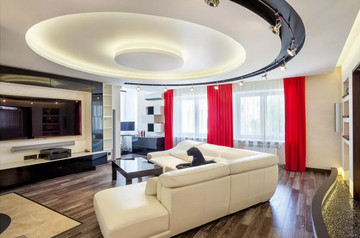 Duplexné stropy z sadrokartónu pre obývaciu izbu (49 fotiek): Možnosti dizajnu pre duplexné stropy s osvetlením v interiéri haly 9626_43