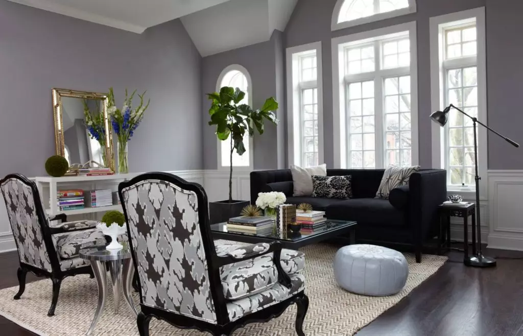 A cor das paredes na sala de estar (64 fotos): Que cor pinta as paredes no salón cun chan lixeiro? Ideas modernas de deseño de parede. Como elixir a mellor opción para o interior? 9629_9