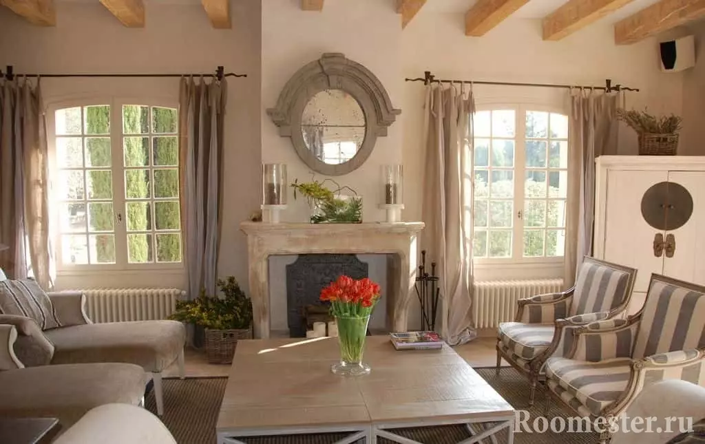 Sala de estar em Provence (104 fotos): Registro do interior de um salão pequeno e grande em um estilo de oliveira moderno, design de candelabro e outras nuances 9631_14