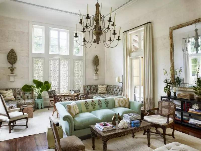 Sala de estar em Provence (104 fotos): Registro do interior de um salão pequeno e grande em um estilo de oliveira moderno, design de candelabro e outras nuances 9631_6