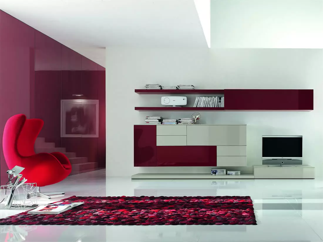 Високотехнологичните дневни (67 снимки): интериорен дизайн опции в черно и бяло, избор на модулни мебели, маси и полилеи 9650_27