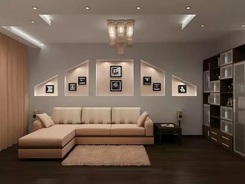 Nisje fra gipsplater i stuen (44 bilder): Hvordan arrangere en nisje i hallenes vegg? Eksempler på interiørdesign med nisje 9652_37