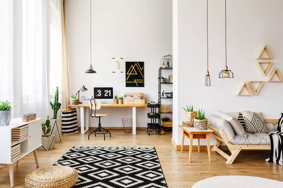 Sala de estar en estilo escandinavo (58 fotos): deseño de interiores do pequeno salón e grandes salas no apartamento e casa de campo, estreitas salas de estar brancas e outras opcións 9658_17
