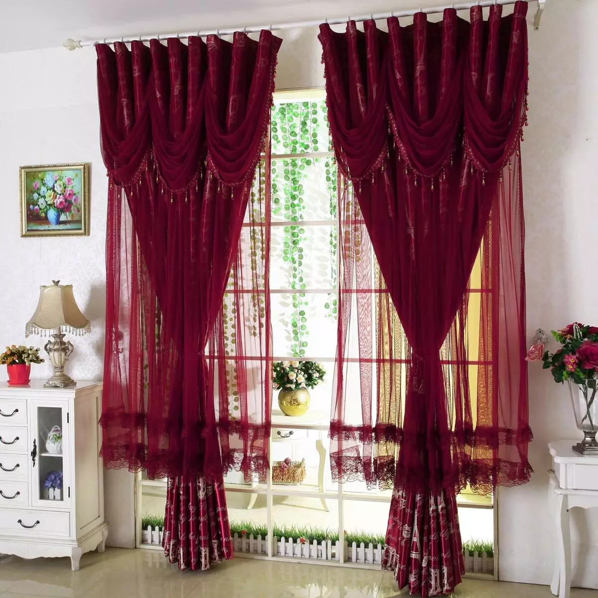 Cortinas de decoração (55 fotos): Como decorar cortinas na cozinha e nas cores decorativas das crianças fazem você mesmo? Master Classs na fabricação de organza e miçangas 9664_17