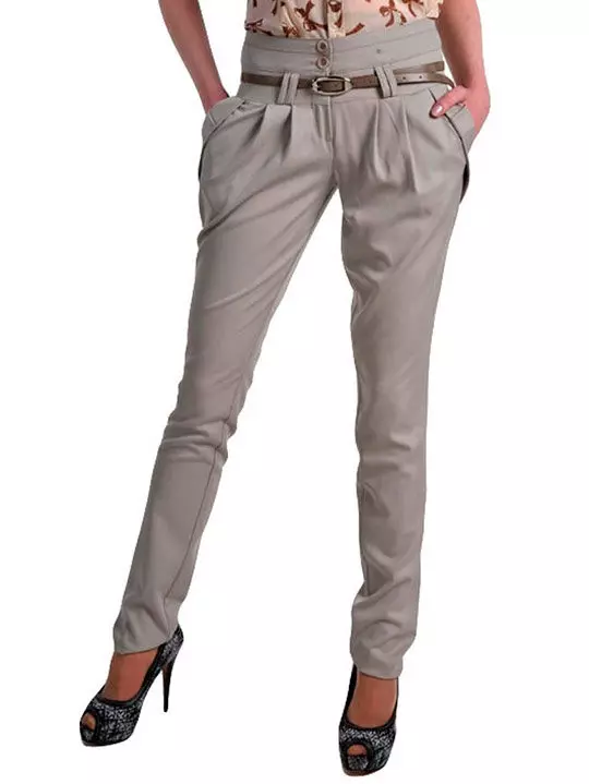 Трикотажні брюки (62 фото): модні жіночі моделі, з чим носити, як створити стильний костюм з брюками з трикотажу 966_32