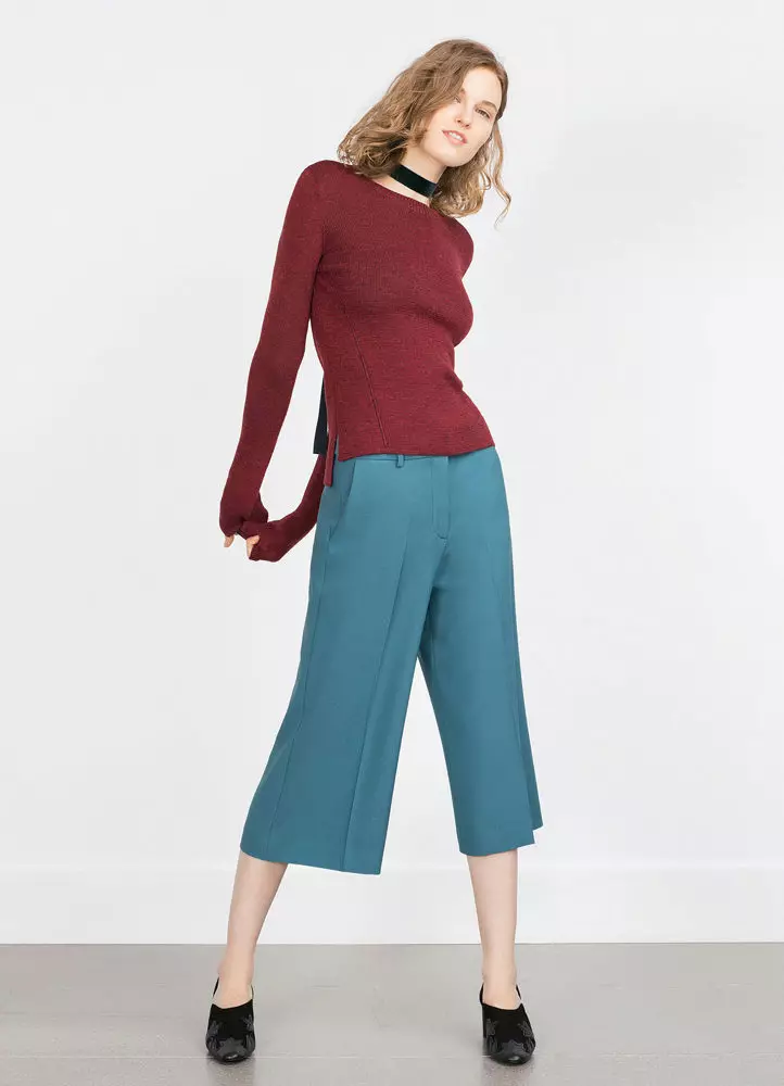 Ne Giymeli Mavi Pantolon 2021 (109 Fotoğraf): Parlak ve Koyu Mavi, Kadın Şık Modeller 967_18
