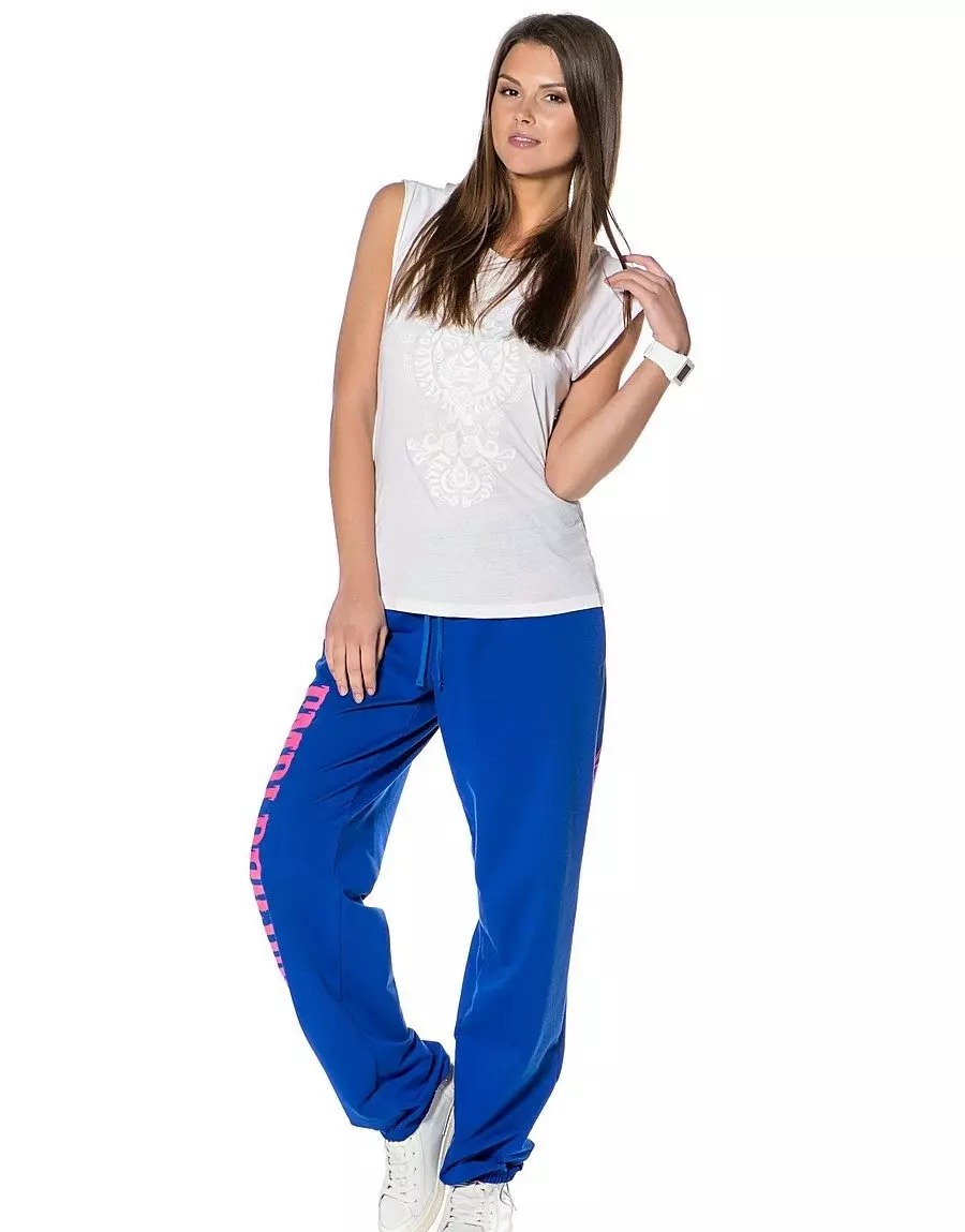 Blue Pants 2021 (109 사진)을 착용하는 것 : 밝고 진한 파란색, 여성 세련된 모델 967_63