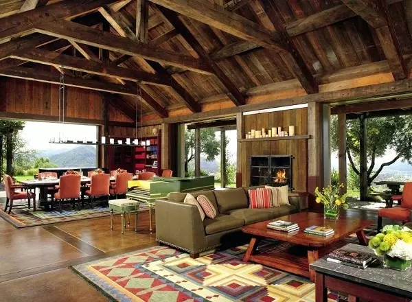 Soggiorno in una casa di legno (69 foto): opzioni di interior design per il soggiorno del paese. Come organizzare una sala in campagna solo e con gusto? 9700_51