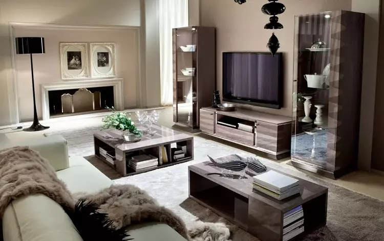 Mobiliário de sala de estar italiana (57 fotos): móveis da Itália em um estilo moderno, clássico e outro. Modelos de madeira e outros materiais 9707_19