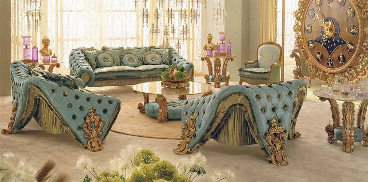 Itaalia elutoa mööbel (57 fotot): Itaalia mööbel kaasaegses, klassikalises ja muu stiilis. Mudelid puidu ja muude materjalide 9707_31
