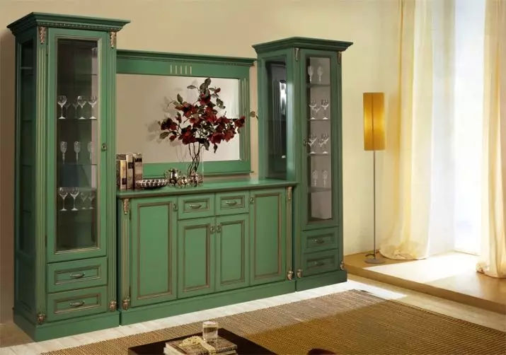 Buffets para la sala de estar: Elija los gabinetes de la esquina de los buffets, los buffets - cómodas y otros modelos para platos, muebles en el estilo del color clásico de Wenge y otros tonos 9722_23