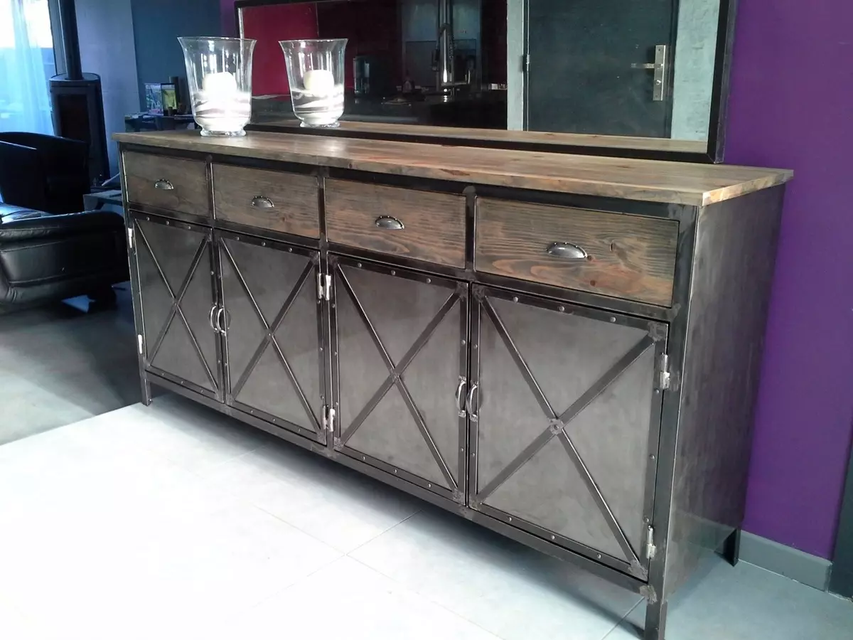 Buffets para la sala de estar: Elija los gabinetes de la esquina de los buffets, los buffets - cómodas y otros modelos para platos, muebles en el estilo del color clásico de Wenge y otros tonos 9722_26