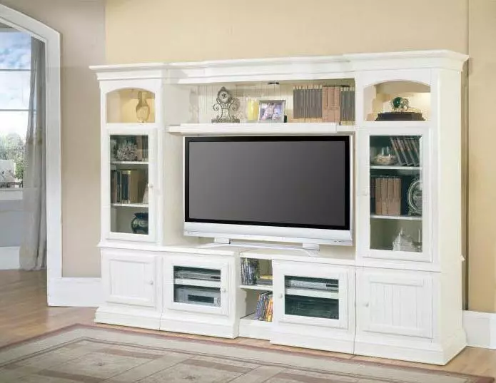テレビの下のリビングルームの家具（47枚の写真）：ホールのどのような種類の家具がテレビのゾーンに適していますか？最高の製造業者の評価 9728_11