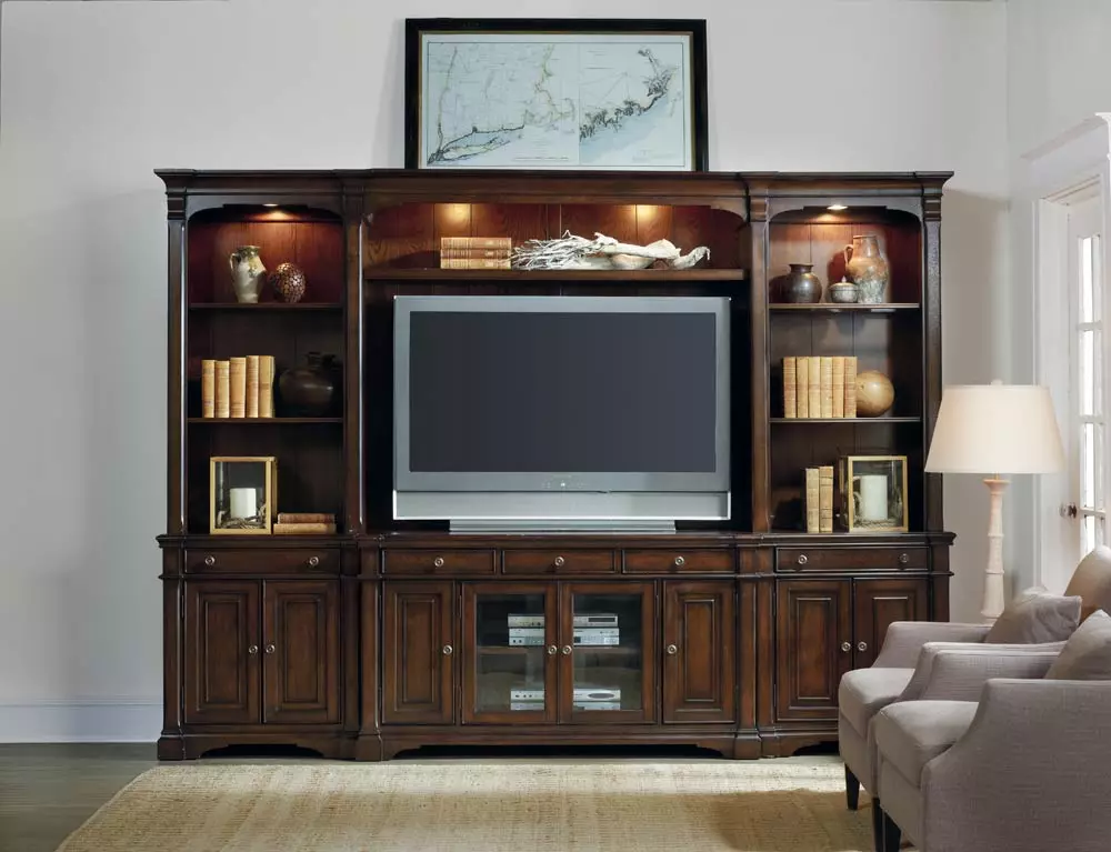 テレビの下のリビングルームの家具（47枚の写真）：ホールのどのような種類の家具がテレビのゾーンに適していますか？最高の製造業者の評価 9728_42