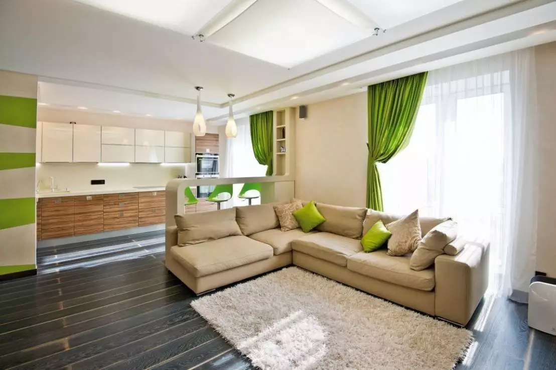 Mobles brillantes para a sala de estar: mobles en clásicos e outros estilos en tons brancos no interior do salón 9731_49