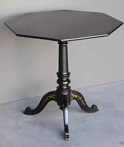 Produljivi stol za dnevni boravak: Savjeti za odabir ovalne i okrugle velike stolom za blagovanje. Pregled lijep, moderan tabele ruske proizvodnje. Zanimljivi primjeri 9732_30