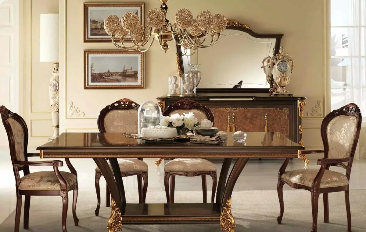 Svetainės lentelės ir kėdės (56 nuotraukos): pasirinkite baldus klasikinio stiliaus salės, modernių ir klasikinių pietų grupių su stumdomu stalu. 9742_37