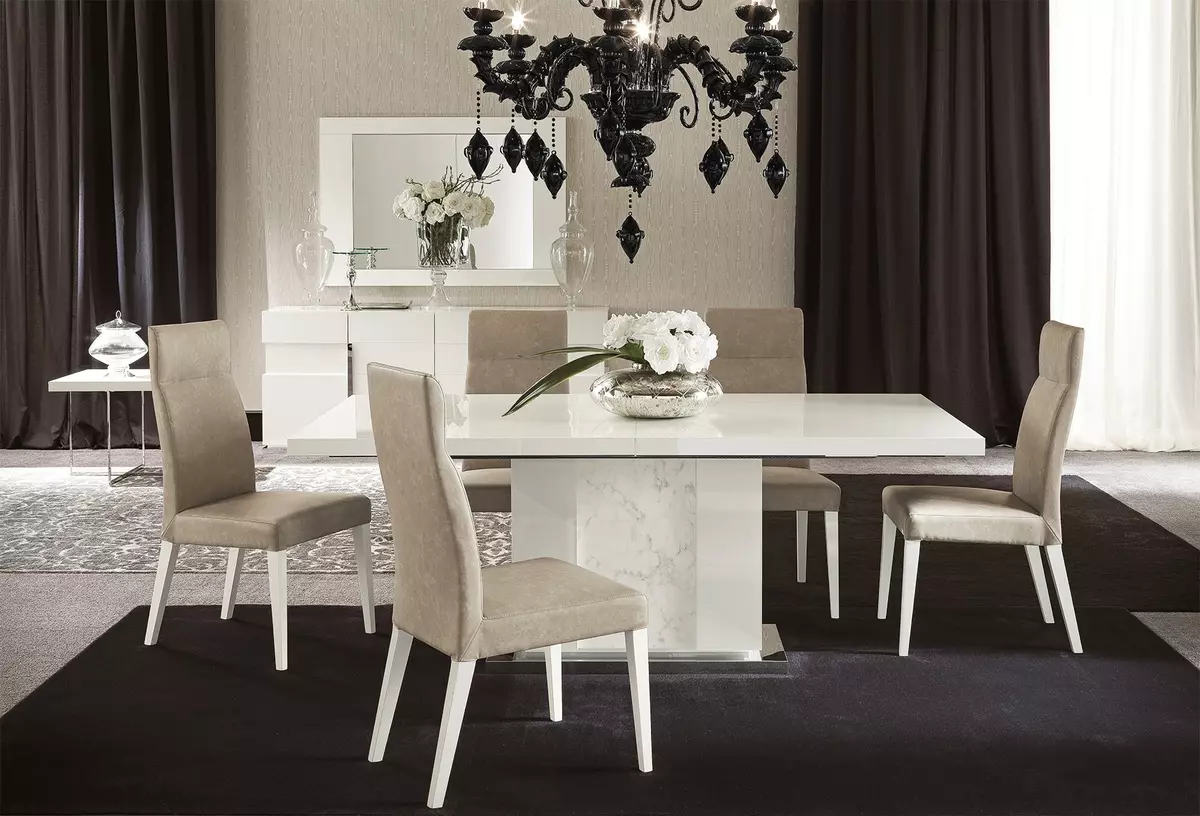거실 용 테이블과 의자 (56 장의 사진) : 클래식 스타일 홀, 현대적인 점심 식탁을위한 가구를 선택하십시오. 9742_40