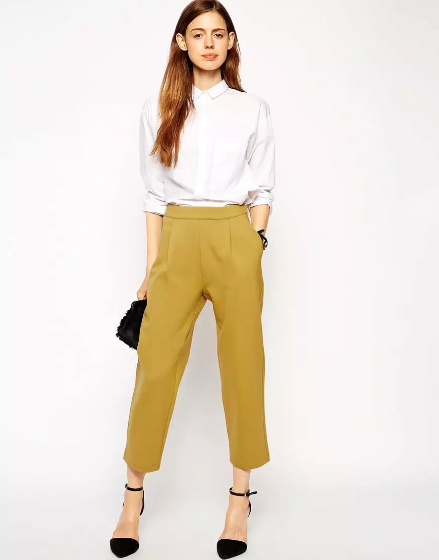 Pantaloni Capri (106 foto): Modelli femminili 2021, con cosa indossare 974_27