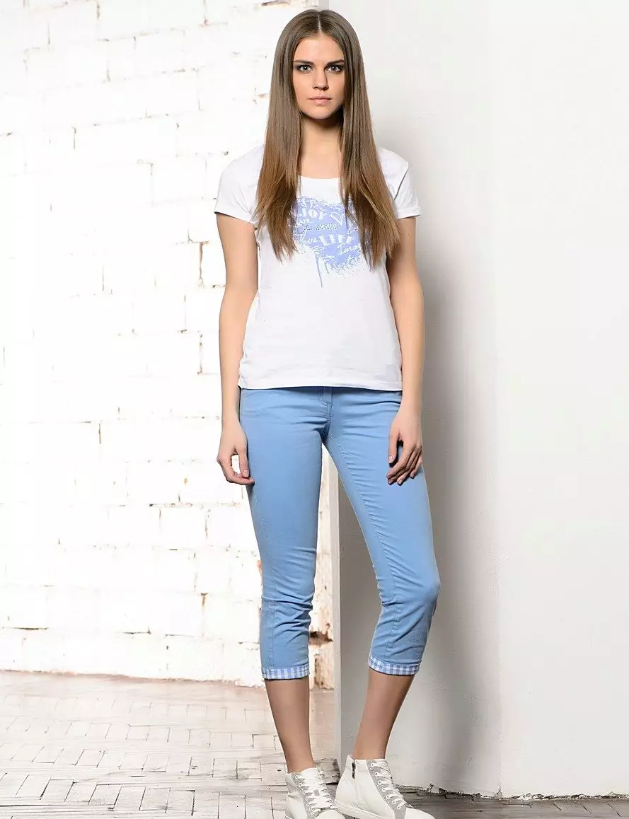Pantallona Capri (106 foto): Modelet e grave 2021, me çfarë të veshin 974_54