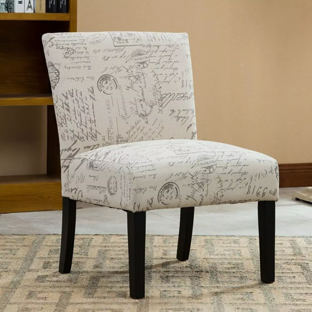 Mekane stolice za dnevni boravak: Karakteristike stolica, mekane modele leđa i naslona za ruke i druge opcije 9751_37