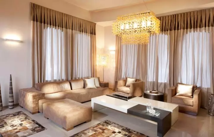 客廳裡的窗簾（148張照片）：普通公寓的大廳里美麗的窗簾。什麼應該是最佳的窗簾長度？最佳款式2021.村屋的豐富和簡單的模型，帶Lambrequins。普羅旺斯風格的窗簾應該合併什麼？ 9778_13