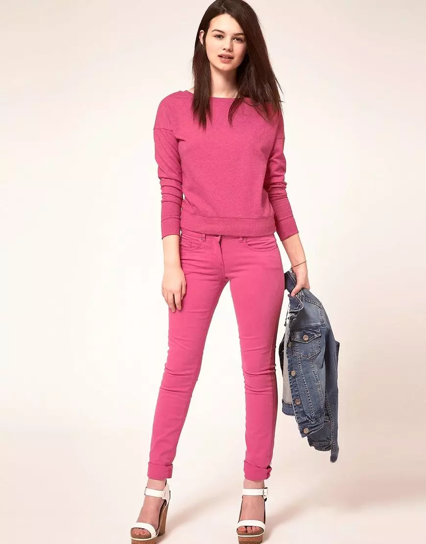 Pink şalvar (58 şəkil): geyimi nə, Popular Pink Pants Avon, Fashionable Qadın Şəkillər 978_19