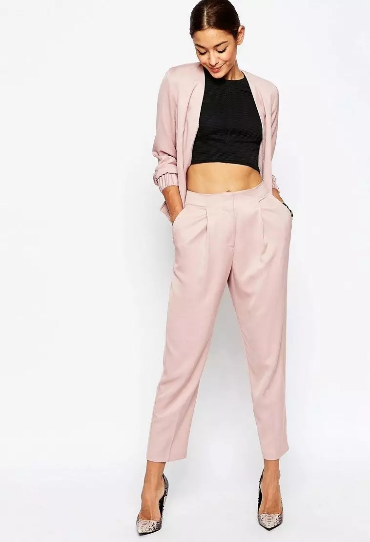 Pants roża (58 Ritratti): X'għandek tilbes, Poża Poża Popolari Avon, immaġini tan-nisa moda 978_4