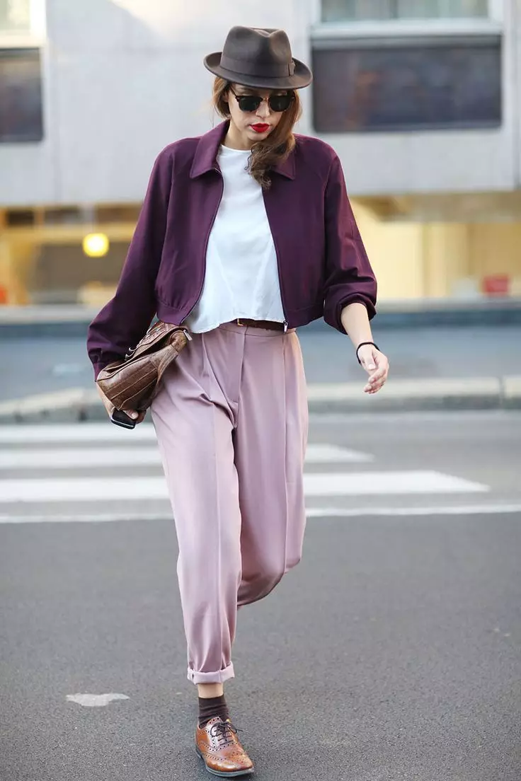 ピンクのズボン（58写真）：着用するもの、人気のピンクのズボンエイボン、ファッショナブルな女性のイメージ 978_45