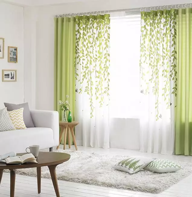 绿色窗帘在客厅内部（51张照片）：绿色窗帘设计在大厅里。内部深绿色和其他色调的窗帘 9790_46