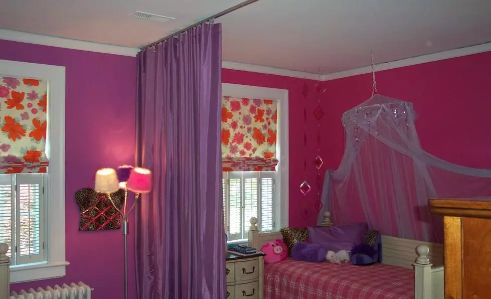 Dormitorio, combinado con niños (57 fotos): sutilezas de zonificación de habitación, dormitorio parental interior con dormitorio 9798_20