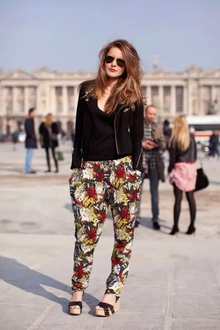 Hlače hlače SharovOvari (48 fotografij): Kaj nositi in kako izbrati prave ženske hlače 983_45