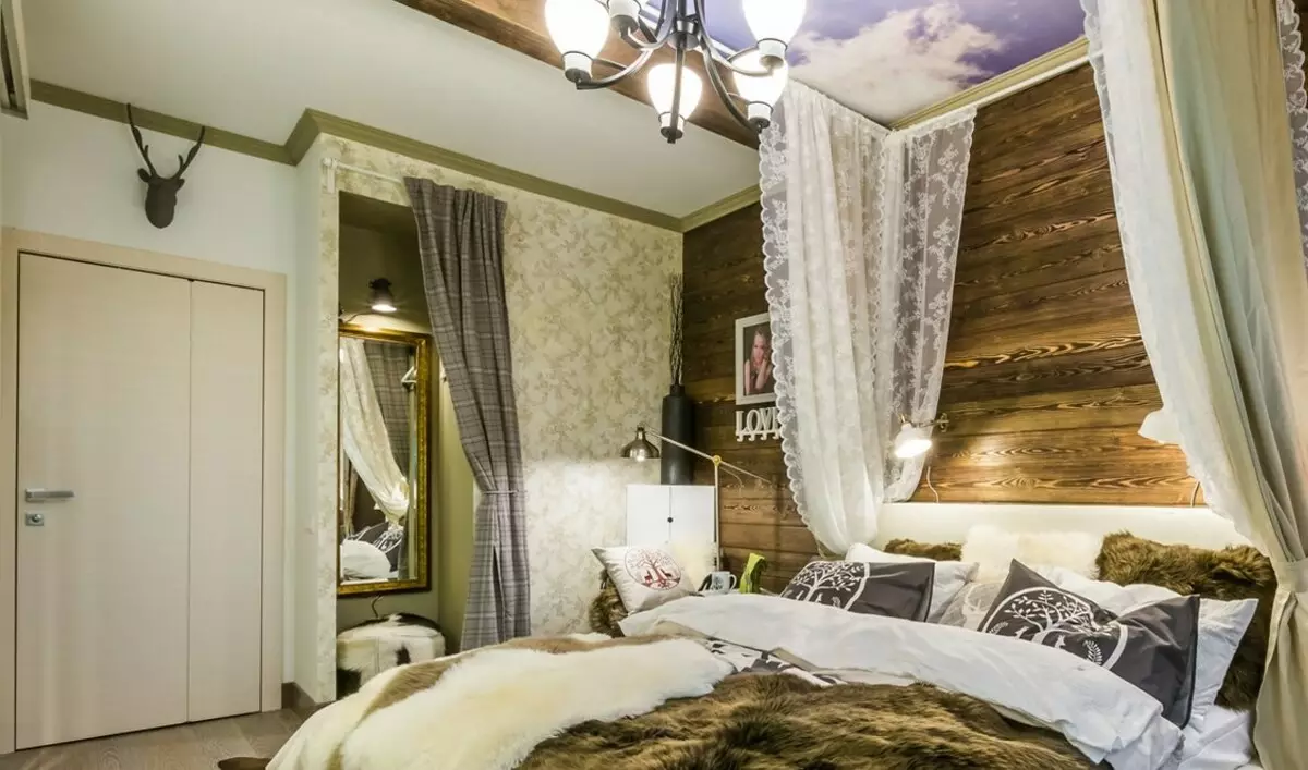 Chalet Yatak Odası (35 fotoğraf): İç tasarım kuralları, küçük bir yatak odası için perdelerin ve diğer dekor elemanlarının seçimi 9843_24