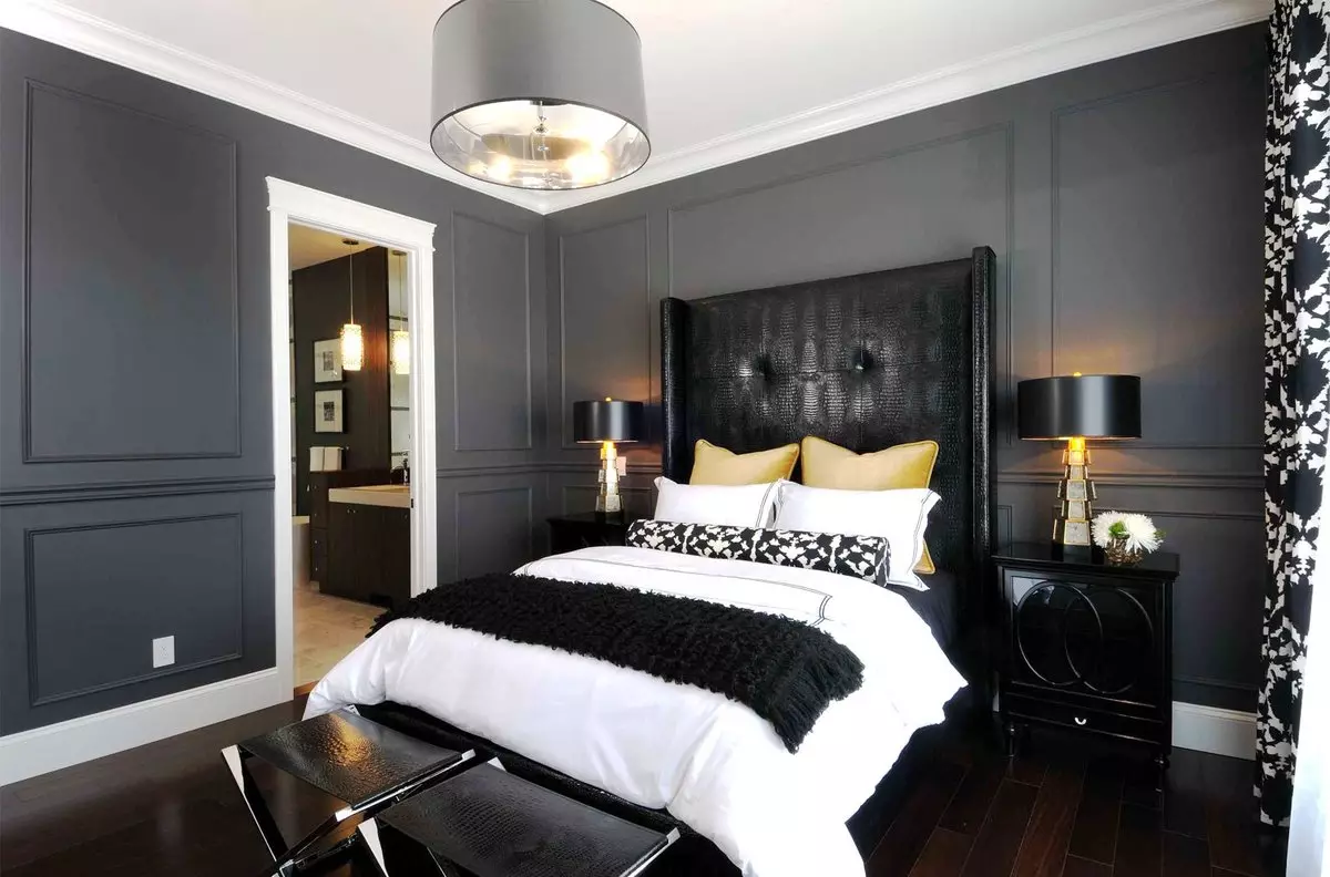Υπνοδωμάτιο σε σκούρα χρώματα (88 φωτογραφίες): ταπετσαρίες και κουρτίνες στο εσωτερικό σχεδιασμό, πάτωμα και τοίχους του χρώματος wenge, κρεβάτι και άλλα έπιπλα για ένα μικρό δωμάτιο 9849_20