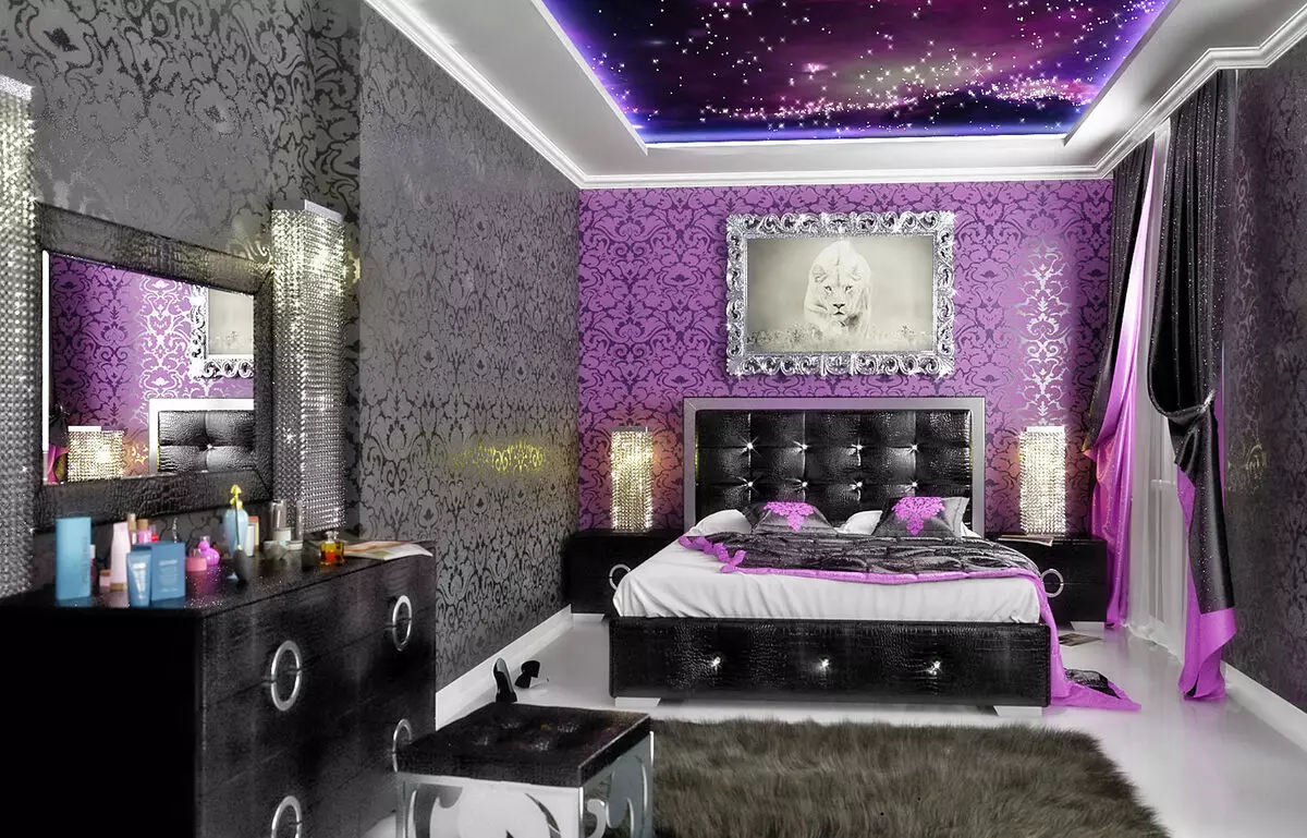 Μωβ υπνοδωμάτιο (93 φωτογραφίες): ταπετσαρίες στο εσωτερικό σχεδιασμό, δωμάτιο σε γκρι-βιολετί και λιλά, πορφυρό και σκούρο μοβ αποχρώσεις. Ποια άλλα χρώματα είναι μοβ; 9854_4
