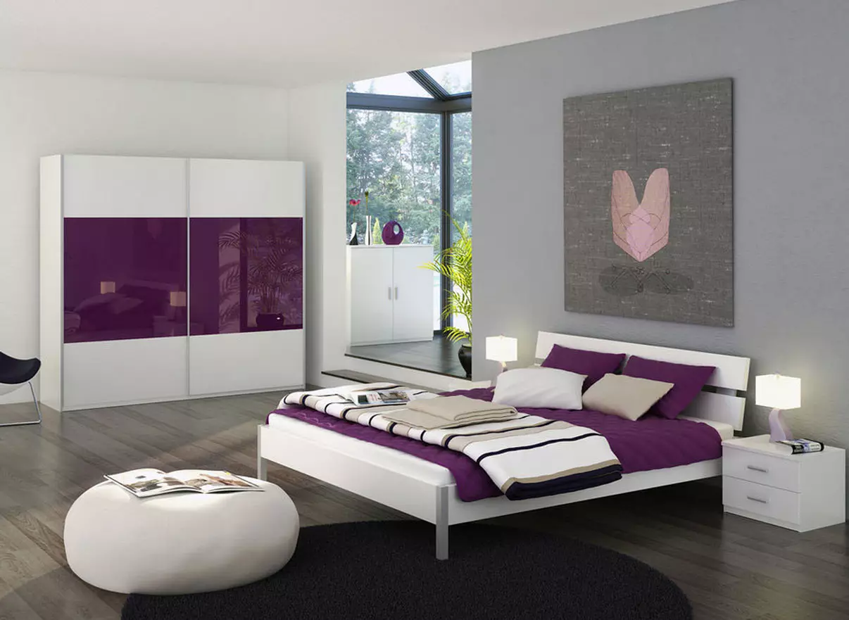 보라색 침실 (93 사진) : 인테리어 디자인, 회색 바이올렛 및 라일락의 방, 보라색 흰색 및 어두운 보라색 톤의 바탕 화면. 어떤 다른 색깔이 자주색입니까? 9854_84