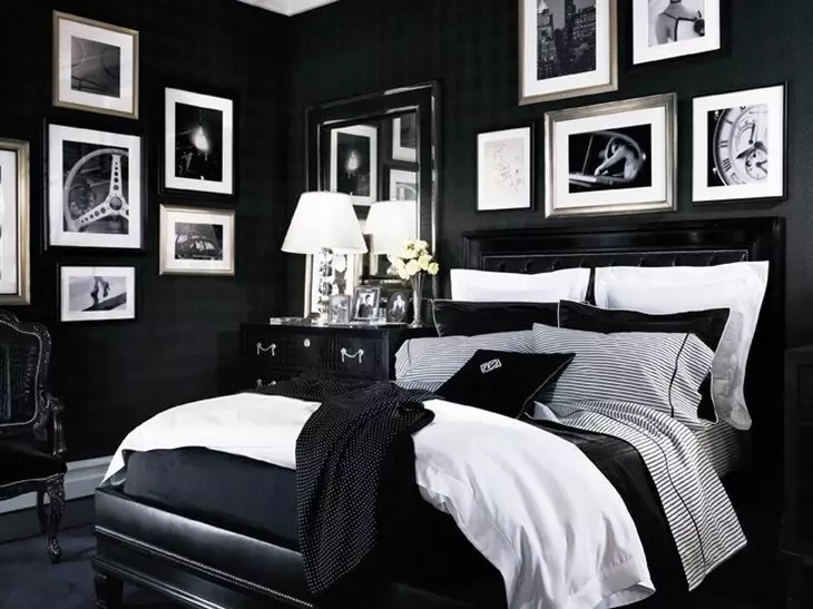 Black Spavaća soba (80 fotografija): Postavite i pozadine u crnim bojama, zavjese u dizajnu interijera, kombinacija s crvenim i zlatnim bojama, crni strop i zid 9864_58