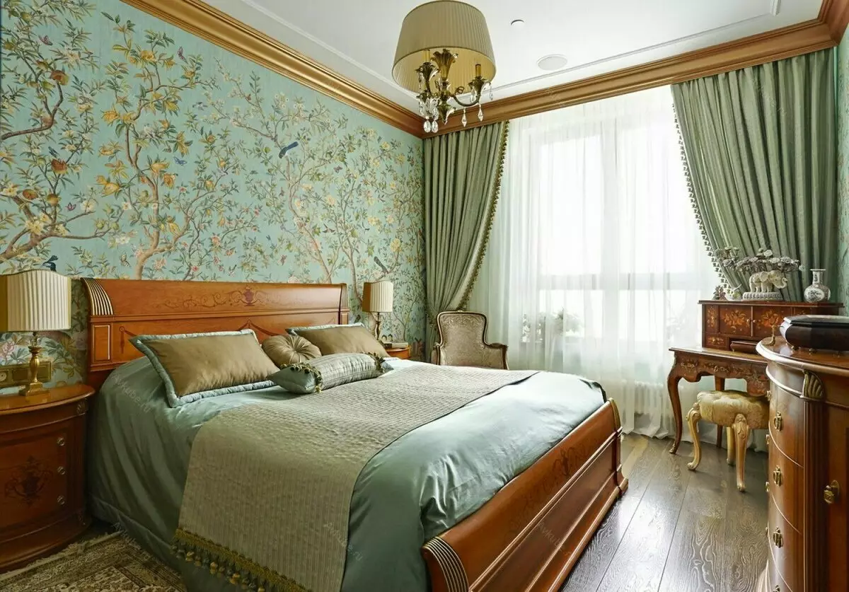 녹색 톤 (79 사진)의 침실 : 인테리어 디자인의 어두운 벽지. 어떤 커튼과 침대가 샐러드 룸에 적합합니까? 에메랄드 벽은 흰색과 베이지 색조와 어떻게 결합되어 있습니까? 9876_39
