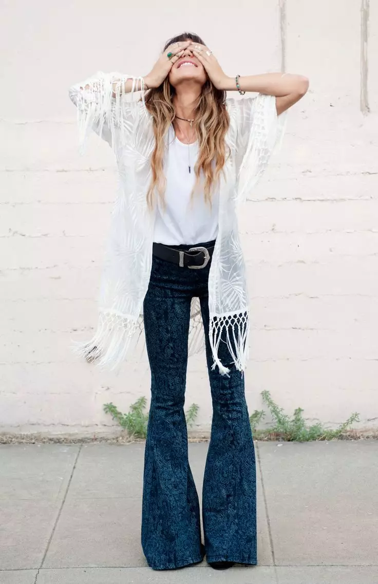 Denim Hose weiblich (80 Fotos): Mode Jeans Hosen, weiblicher Indigo-Stil, stilvoller Denim-Anzug mit Hose, mit was tragen 987_19