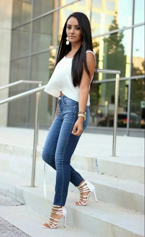 Джинсові штани жіночі (80 фото): модні брюки-джинси, жіночий стиль Індиго, стильний джинсовий костюм з брюками, з чим носити 987_59