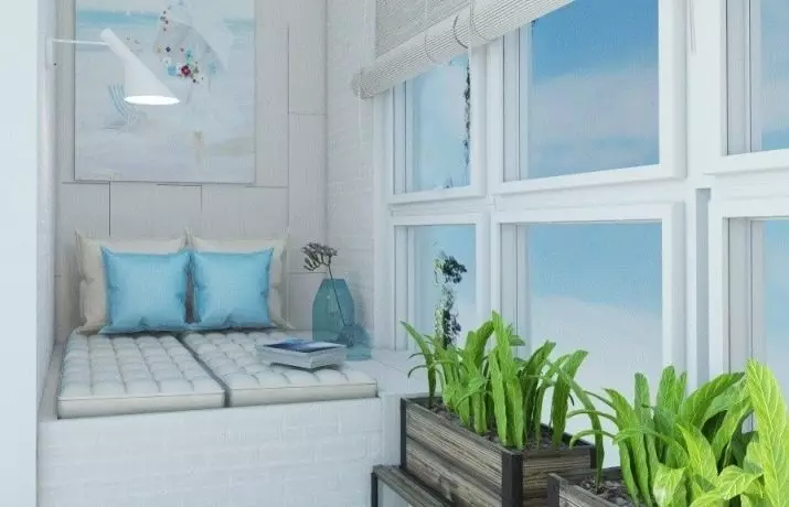 Balkonda Yatak Odası (63 Fotoğraf): Loggia'da uyku yeri nasıl organize edilir? Balkonda yatak odasında bir pencere nasıl alabilirim? İç tasarım fikirleri 9903_8