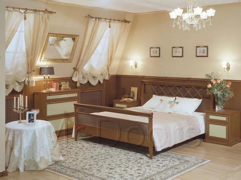 Англи хэв маягийн унтлагын өрөө (55 зураг): Дотоодын хөшиг, ханын цаасыг сонгох. Охидын болон эрэгтэй унтлагынхаа загварыг загварчлах сонголтууд, үндсэн мэдээлэл 9905_36